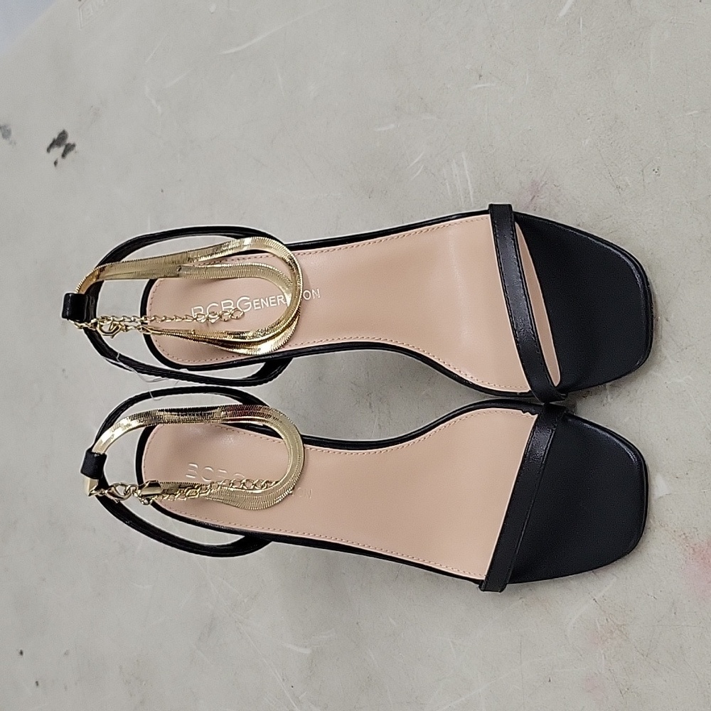 BCBG HIGH HEELS
